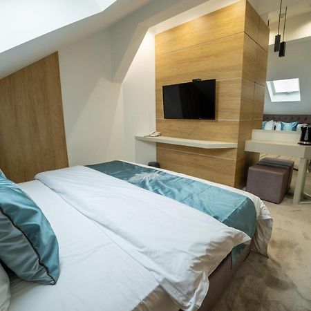 Apartmanski Smestaj King Bo Ni Dış mekan fotoğraf
